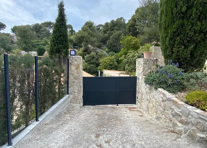 Confortable A Avec Piscine Privee شقة *